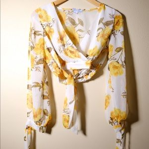 Summer white & yellow crop top